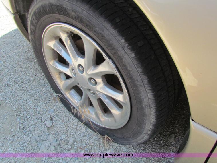 image for item H7402 1999 Chrysler LHS