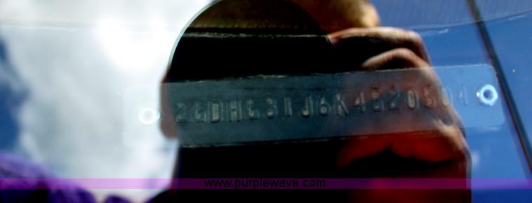 image for item H7420 1989 GMC G3500 Vandura school bus