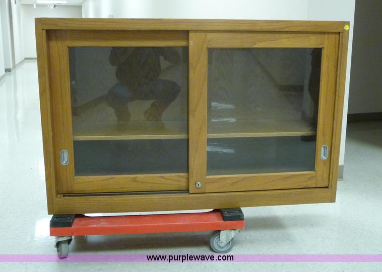 image for item H9884 (3) cases