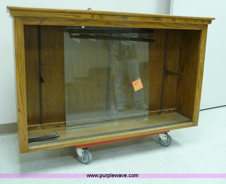 image for item H9884 (3) cases