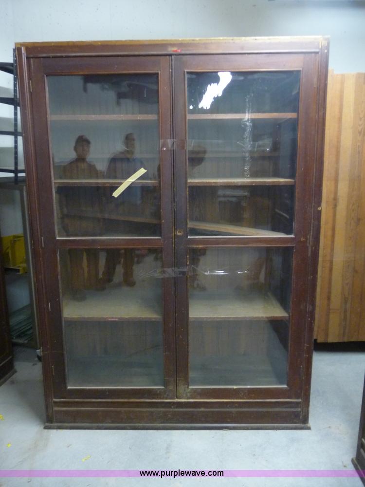 image for item H9886 (3) cases