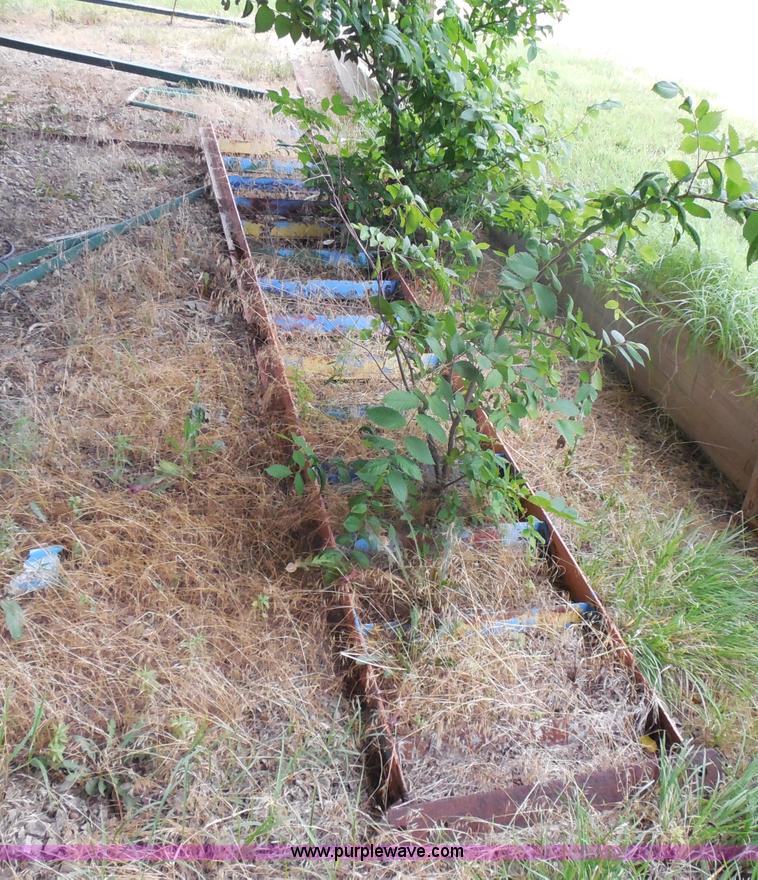 image for item H9947 Metal playground equipment