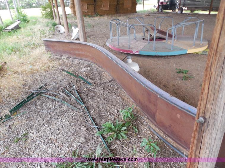 image for item H9947 Metal playground equipment