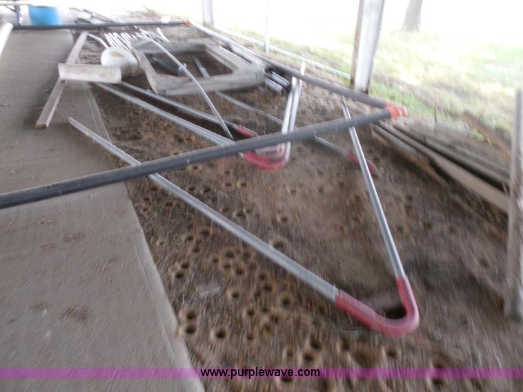 image for item H9947 Metal playground equipment