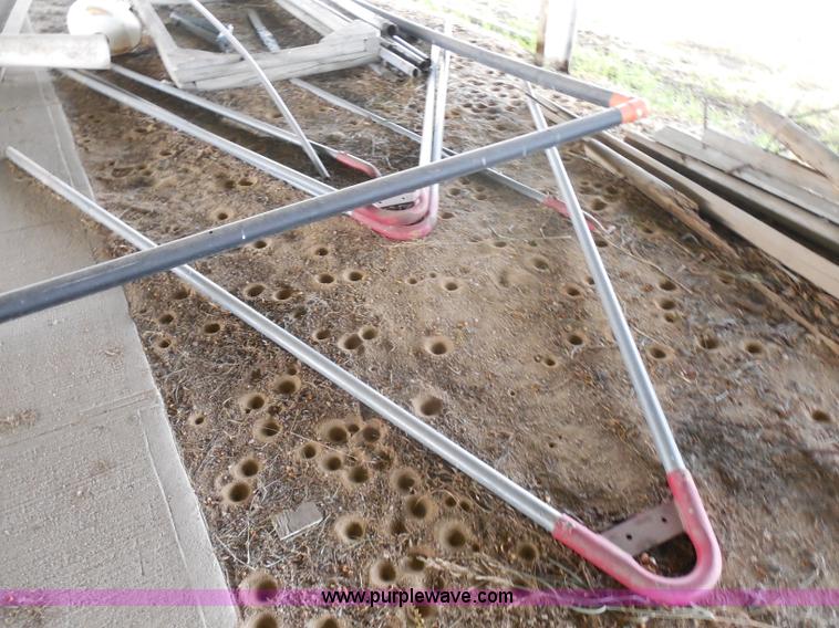 image for item H9947 Metal playground equipment