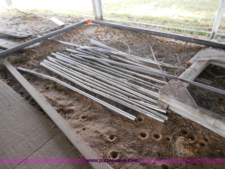 image for item H9947 Metal playground equipment