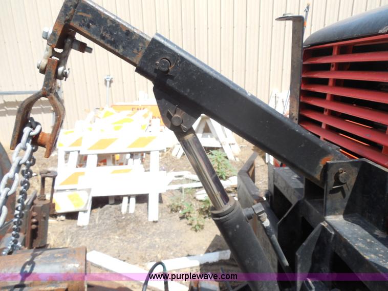 image for item H9948 1993 International 4900 dump truck