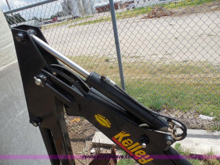 image for item H9950 John Deere 52 tractor