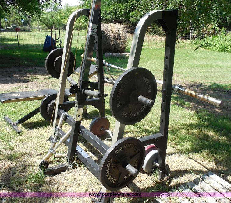 image for item H9957 Gold's Gym weight station with bench