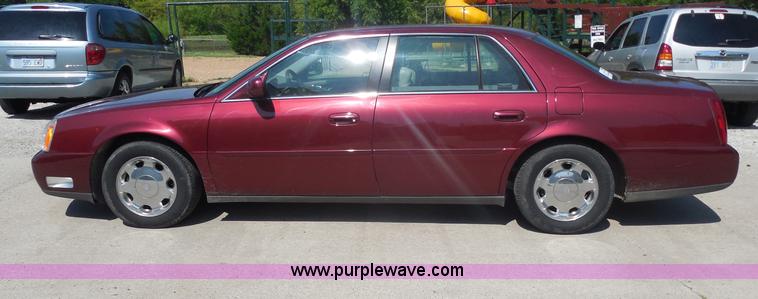 image for item H9960 2000 Cadillac DeVille DHS