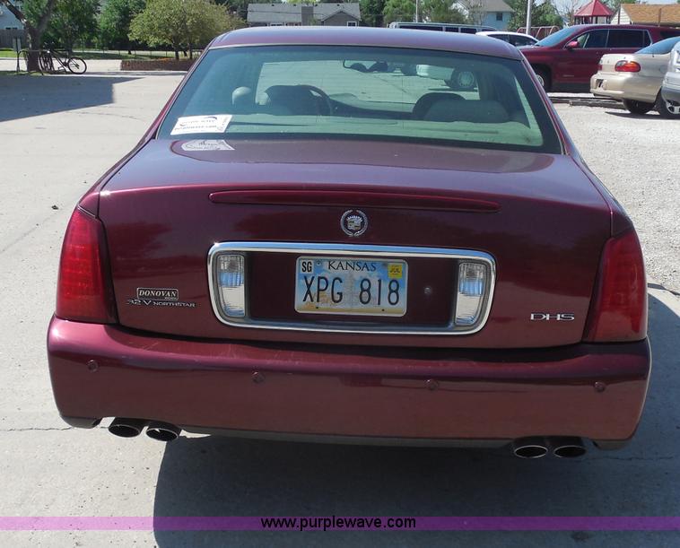 image for item H9960 2000 Cadillac DeVille DHS