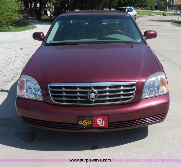 image for item H9960 2000 Cadillac DeVille DHS