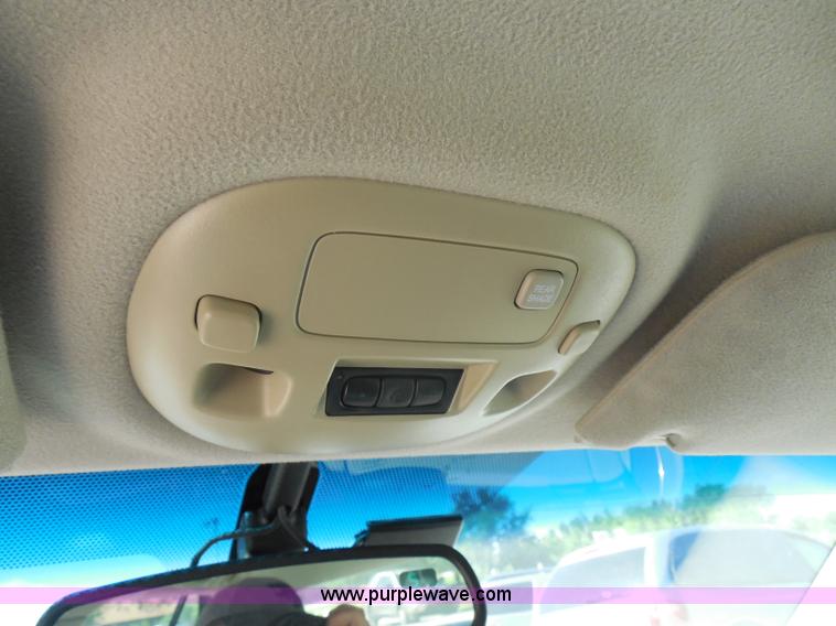 image for item H9960 2000 Cadillac DeVille DHS