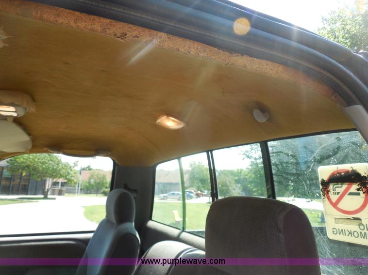 image for item H9961 1994 Dodge Ram 1500 pickup truck