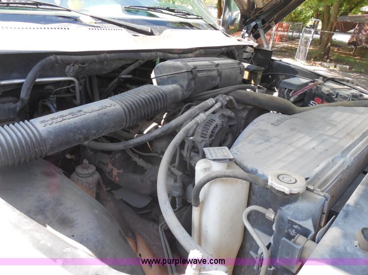 image for item H9961 1994 Dodge Ram 1500 pickup truck