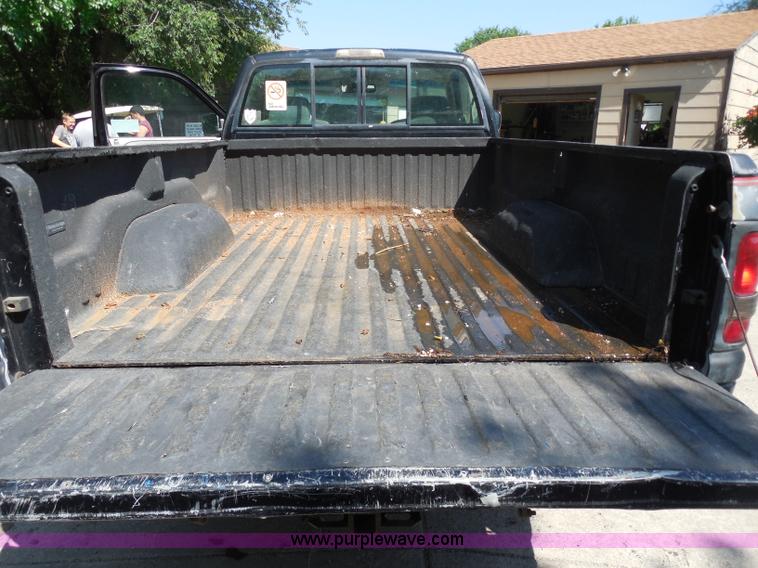 image for item H9961 1994 Dodge Ram 1500 pickup truck