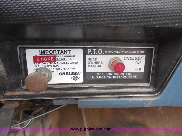 image for item H9984 1980 Ford vacuum truck