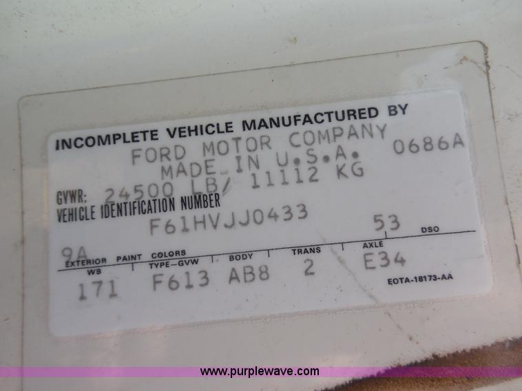 image for item H9984 1980 Ford vacuum truck