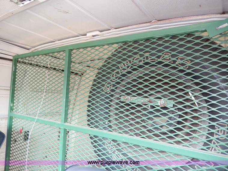 image for item I4468 1988 GMC Vandura G1500 van