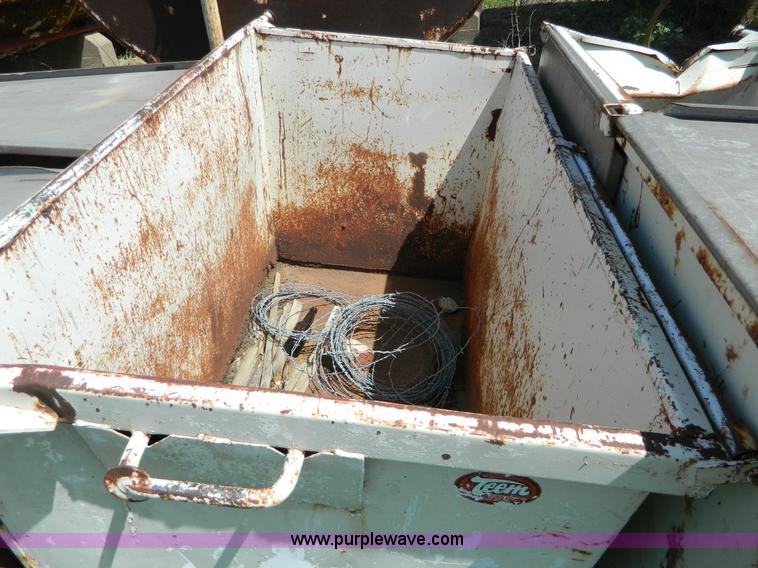 image for item Y9022 (18) assorted metal dumpsters