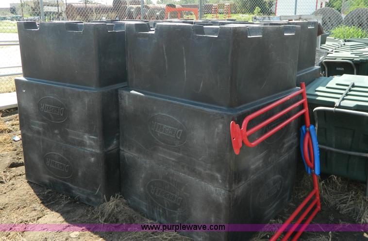 image for item Y9023 2007 Alley Cat triple axle recycle trailer