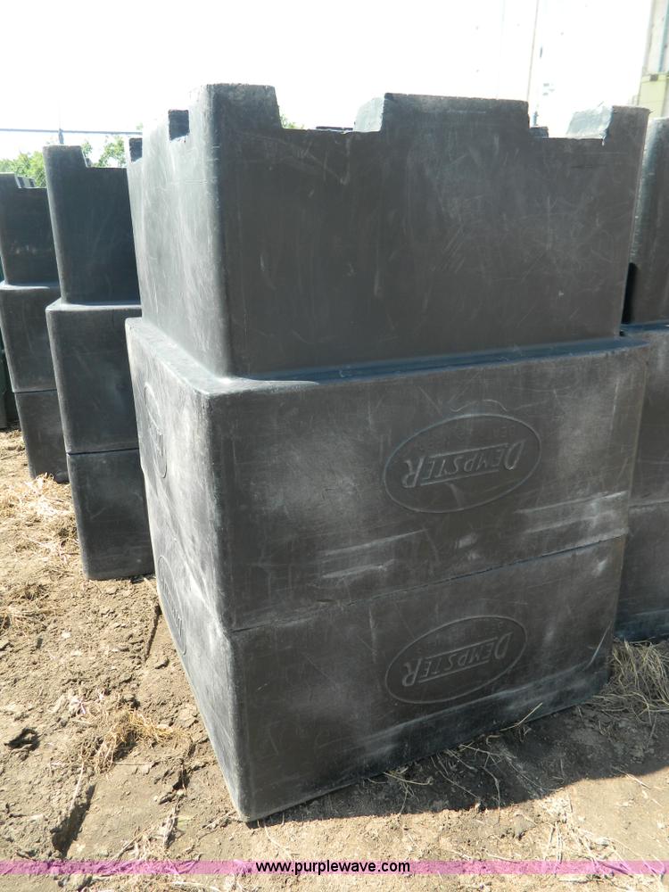 image for item Y9023 2007 Alley Cat triple axle recycle trailer