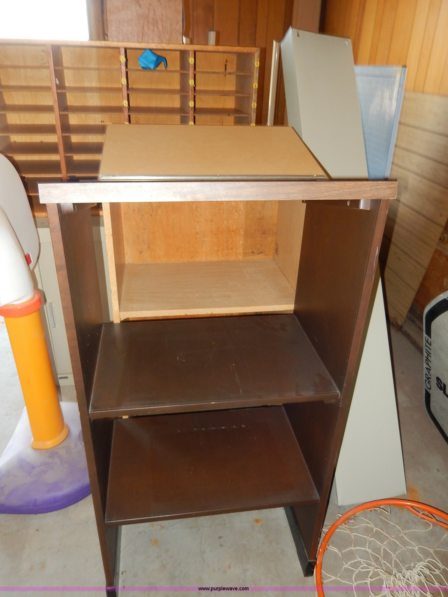 Assorted equipment in Junction City, KS Item AS9462 sold Purple Wave