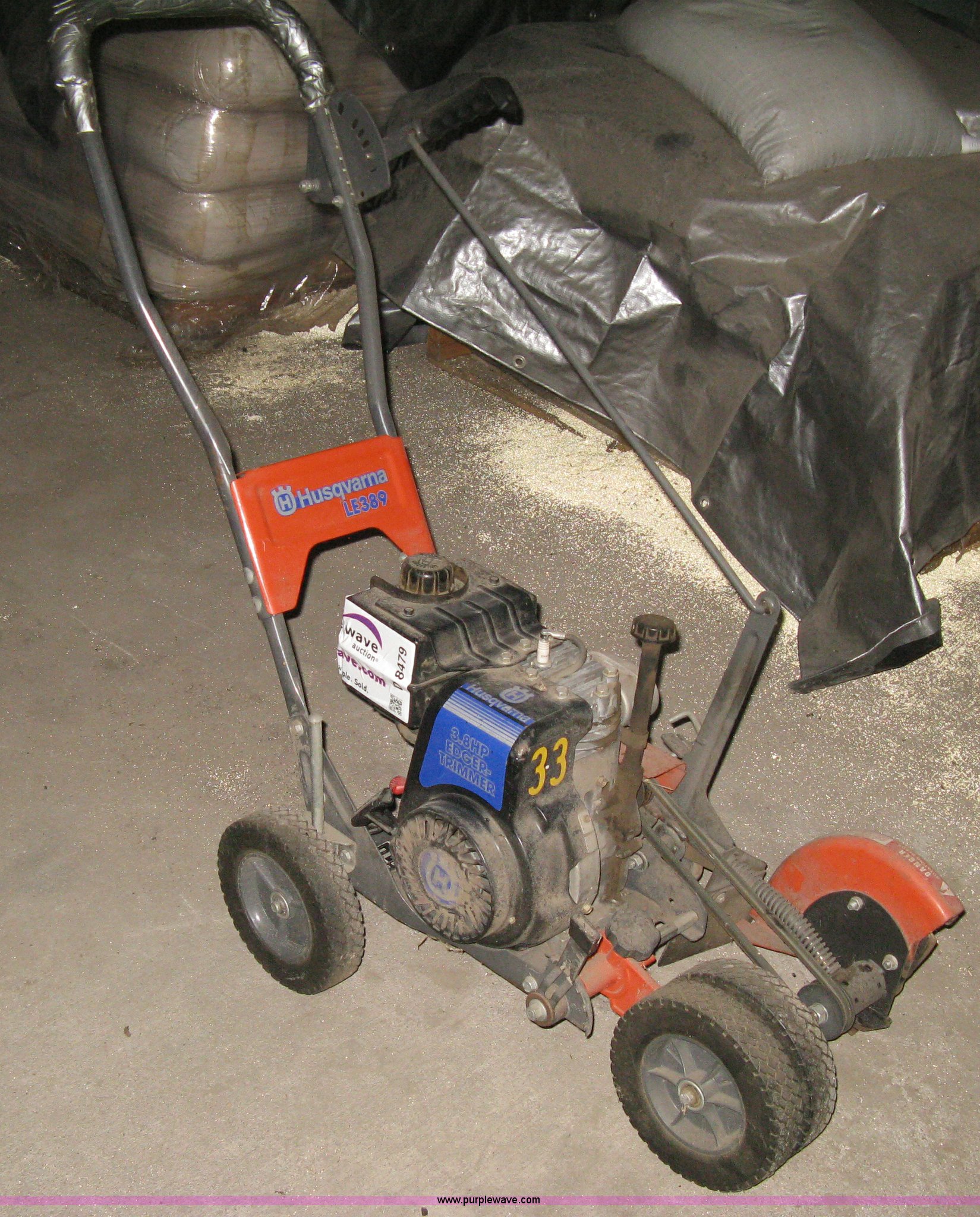 Husqvarna LE389 edger in Larned, KS Item D8479 sold Purple Wave