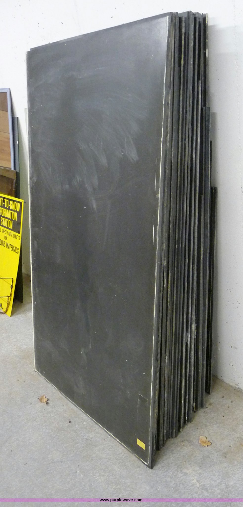 Assorted office supplies in McPherson, KS Item H9889 sold Purple Wave