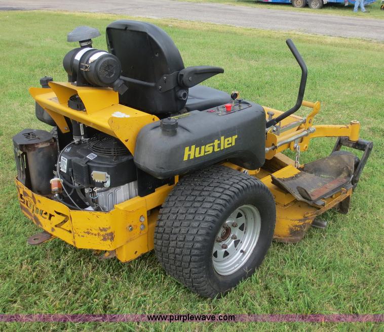 image for item AK9686 2005 Hustler Super Z lawn mower