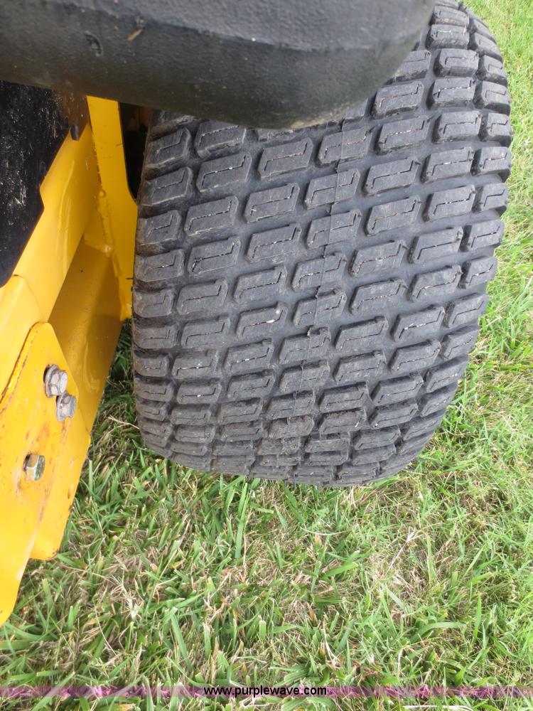 image for item AK9686 2005 Hustler Super Z lawn mower