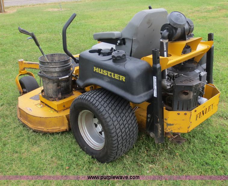 image for item AK9687 2006 Hustler Super Z lawn mower