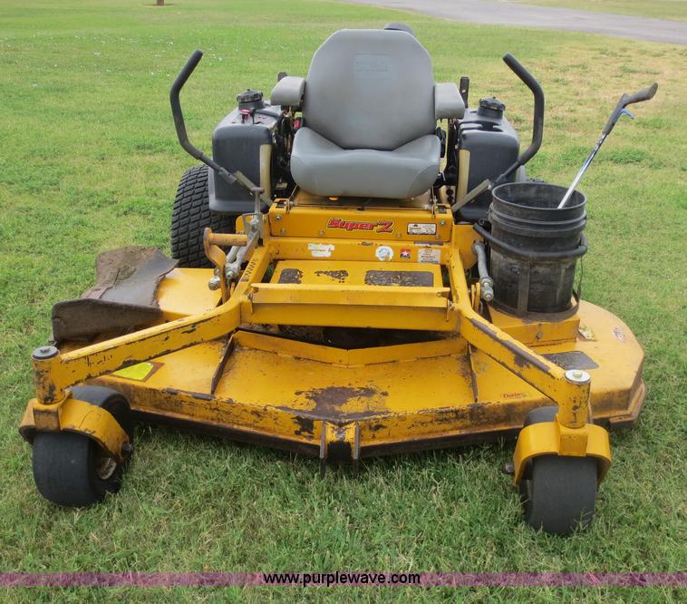 image for item AK9687 2006 Hustler Super Z lawn mower