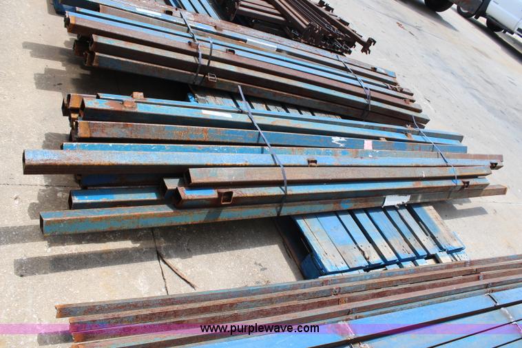 image for item AU9119 (22) 9'L x 2.5" square tubing