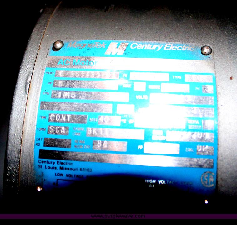 image for item AU9139 Industrial Air 120 gallon air compressor