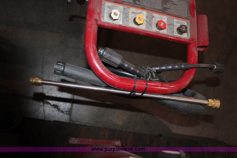 image for item AU9147 Coleman Powermate pressure washer