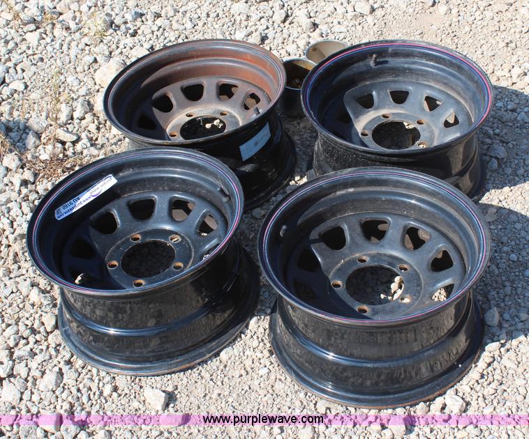 image for item AU9160 (4) Ford 15" wheels