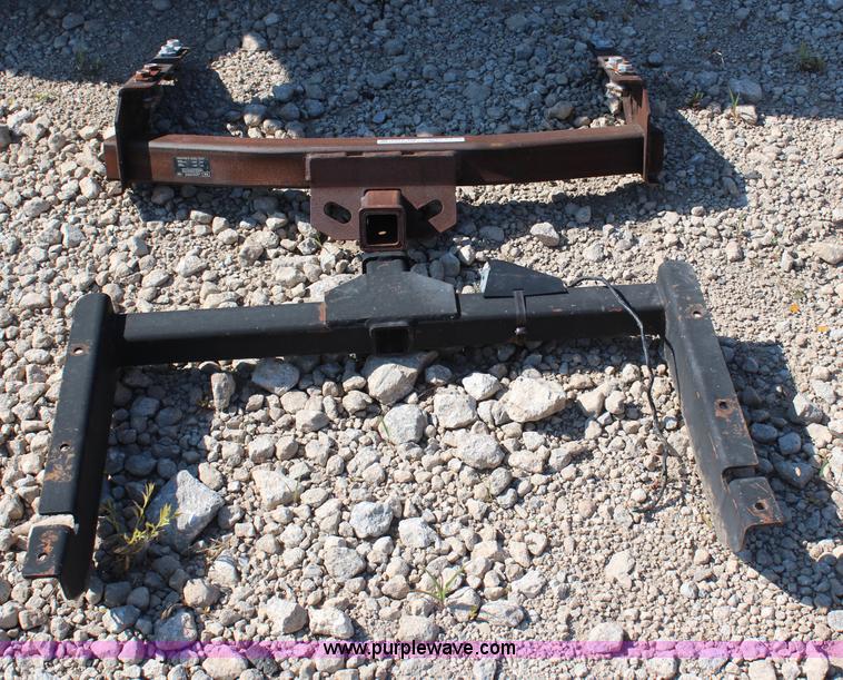 image for item AU9161 (2) Receiver hitches
