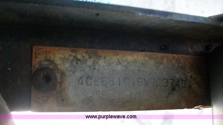 image for item C1231 1998 Coleman Fleetwood Natchez pop-up camper