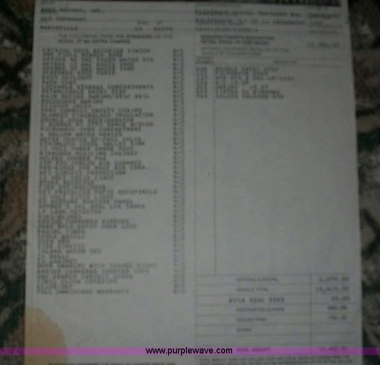 image for item C1233 1997 Fleetwood LY Spearmint camper