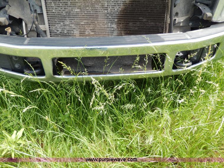 image for item D4780 2008 Ford F250 XLT Super Duty Crew Cab pickup truck