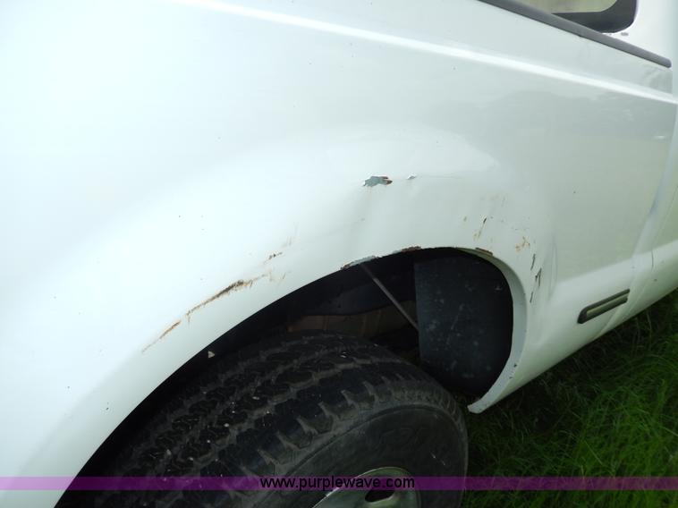 image for item D4780 2008 Ford F250 XLT Super Duty Crew Cab pickup truck