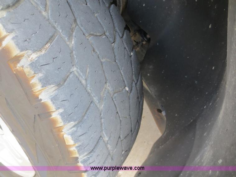 image for item D5966 2008 Chevrolet Silverado 1500 Crew Cab pickup truck