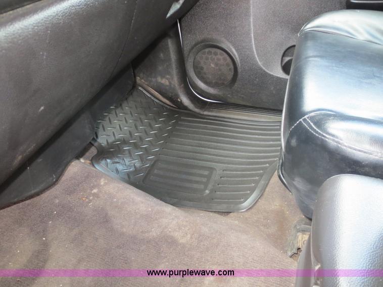 image for item D5966 2008 Chevrolet Silverado 1500 Crew Cab pickup truck