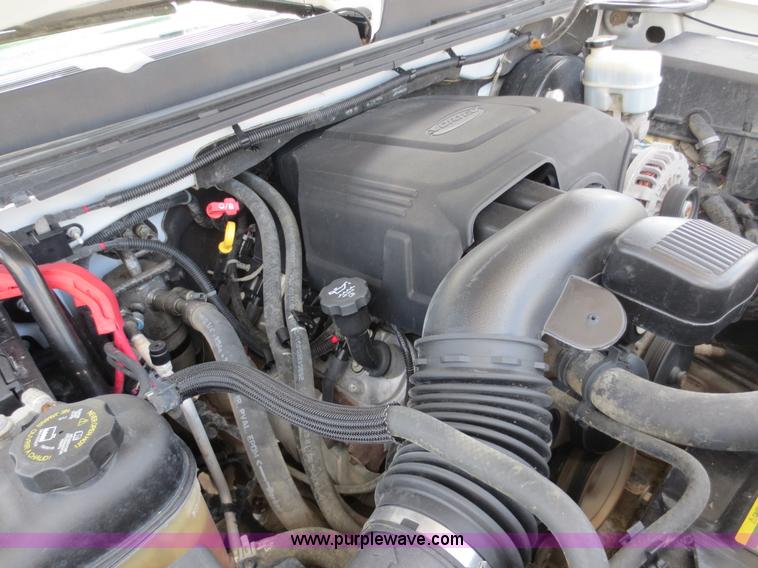 image for item D5966 2008 Chevrolet Silverado 1500 Crew Cab pickup truck