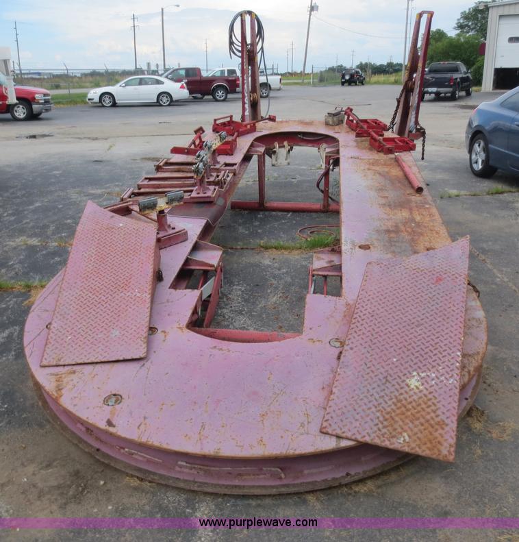 image for item D5969 Magna Rack III frame straightening table