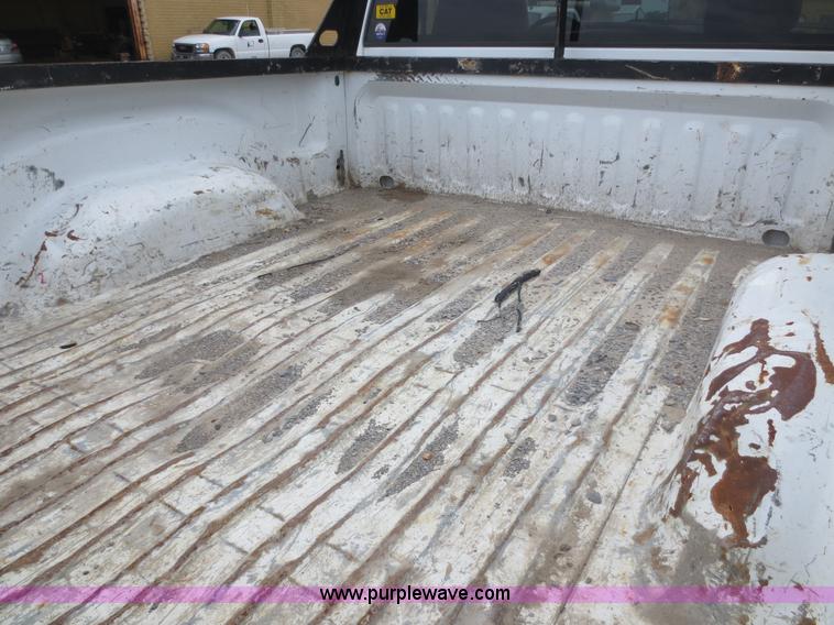 image for item D5998 2003 Dodge Ram 1500 pickup truck