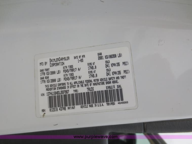 image for item D5998 2003 Dodge Ram 1500 pickup truck