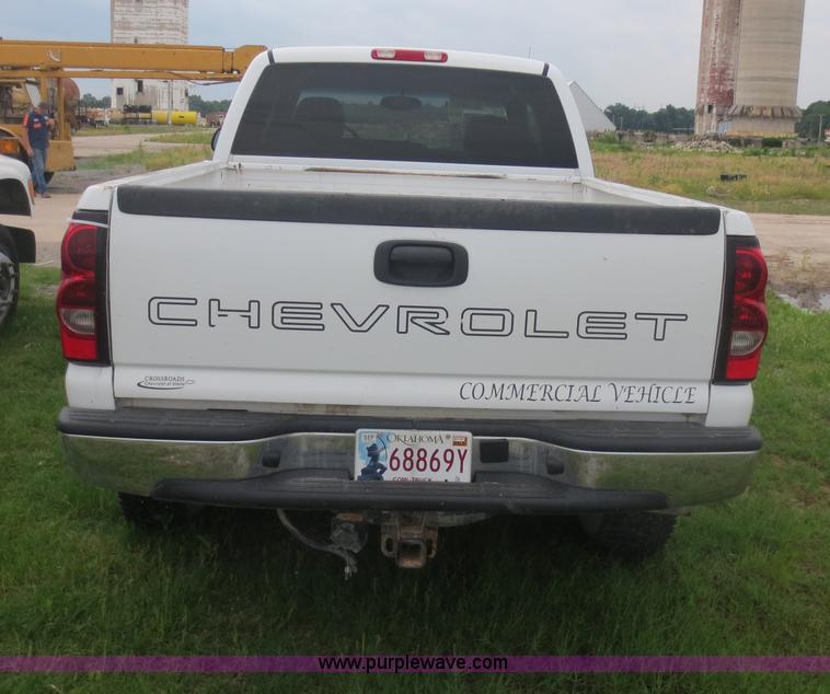 image for item D6000 2007 Chevrolet Silverado 1500 Ext. Cab pickup truck
