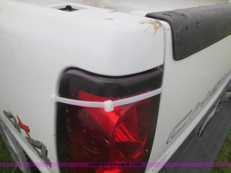 image for item D6000 2007 Chevrolet Silverado 1500 Ext. Cab pickup truck